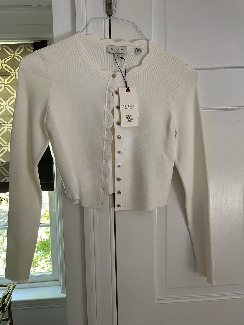 Ted Baker New ivory white Cropped Button-Front Top sweater size 1